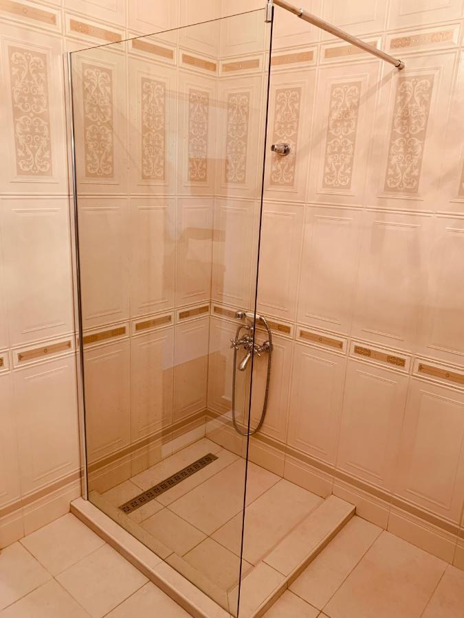 Casa Central Luxury Орадеа Екстериор снимка